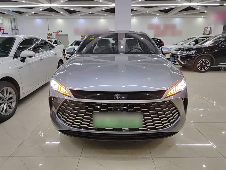 Фото 3 - BYD Qin Plus