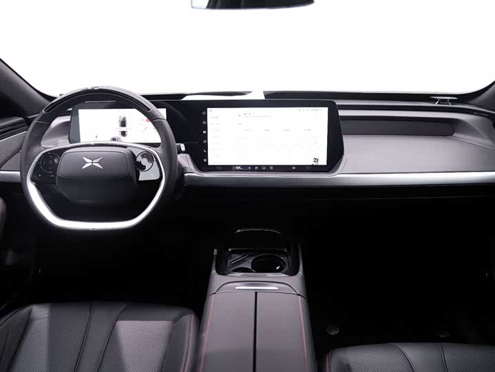 Фото 23 - XPeng P7