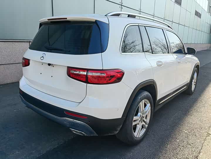 Фото 4 - Mercedes-Benz GLB-Class