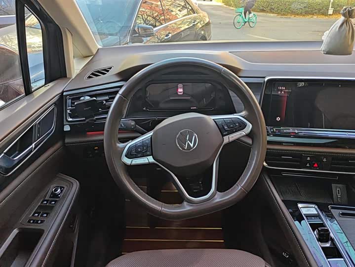 Фото 15 - Volkswagen Viloran