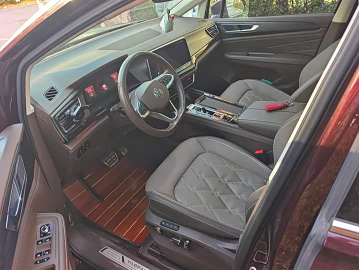 Фото 9 - Volkswagen Viloran