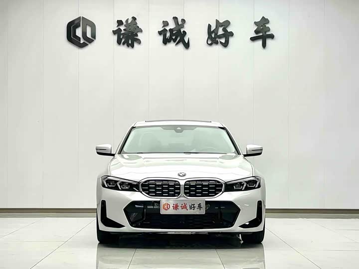 Фото 2 - BMW 3 Series