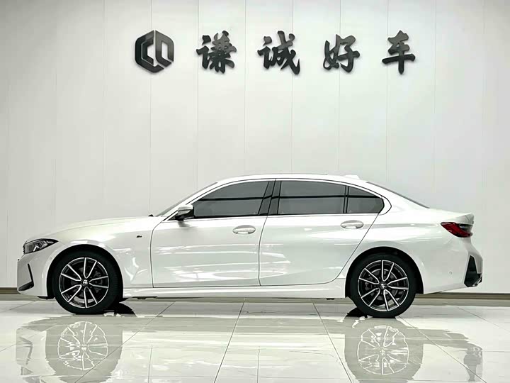 Фото 4 - BMW 3 Series