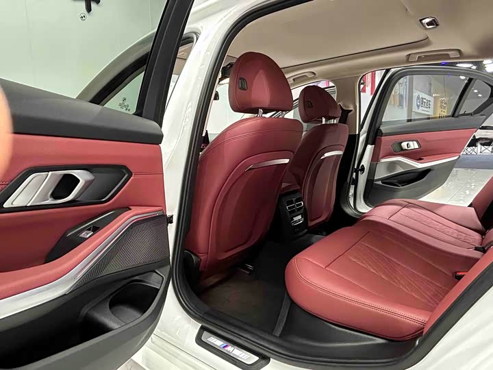 Фото 9 - BMW 3 Series