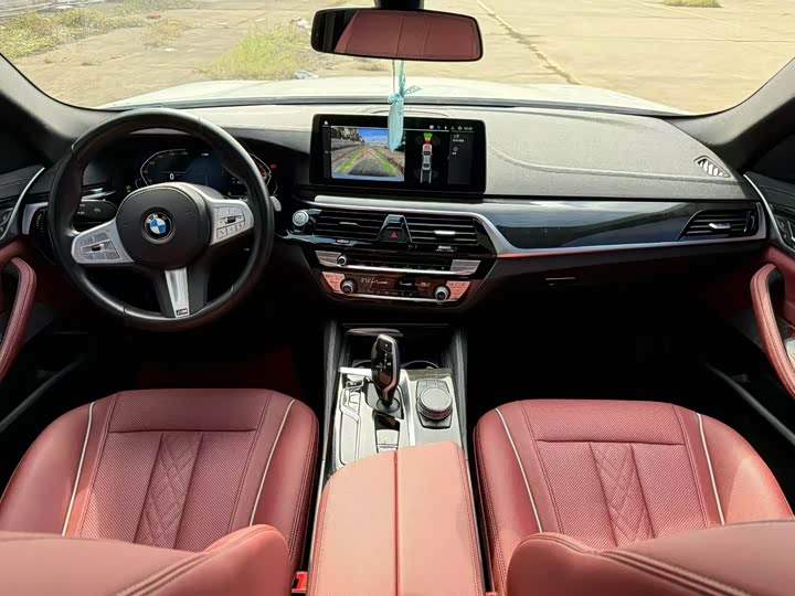 Фото 4 - BMW 5 Series