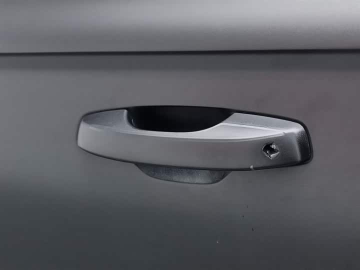 Фото 18 - Geely Monjaro