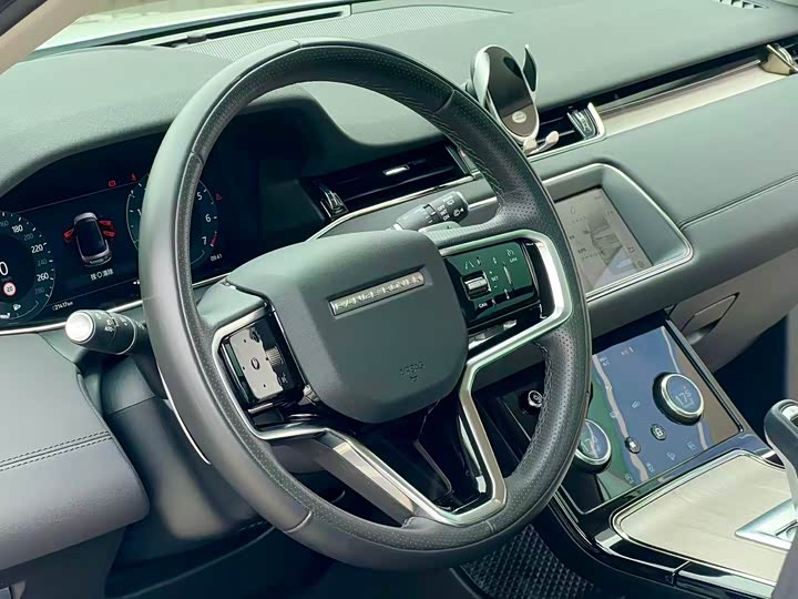 Фото 17 - Land Rover Range Rover Evoque L Hybrid