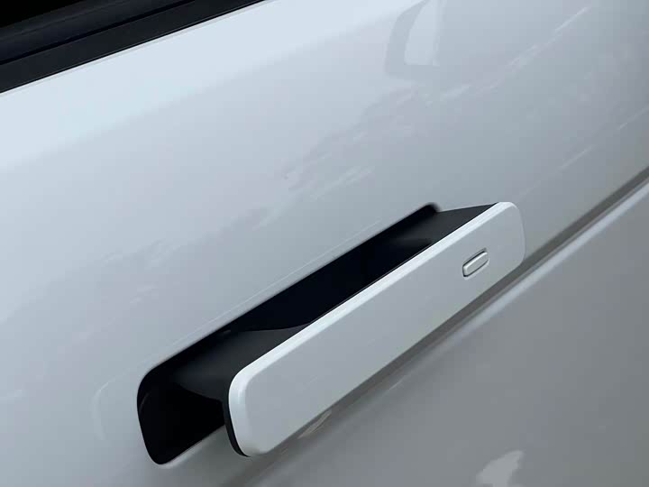 Фото 25 - Land Rover Range Rover Evoque L Hybrid