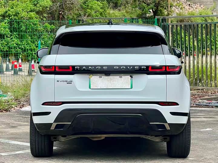 Фото 5 - Land Rover Range Rover Evoque L Hybrid