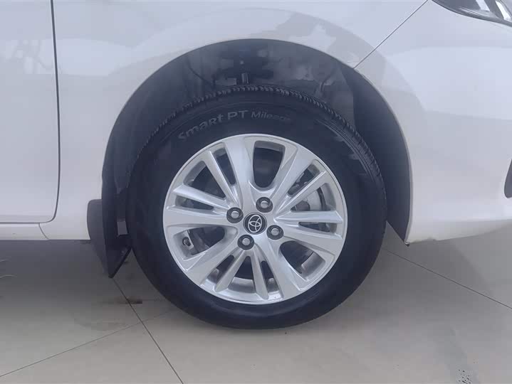 Фото 6 - Toyota Vios