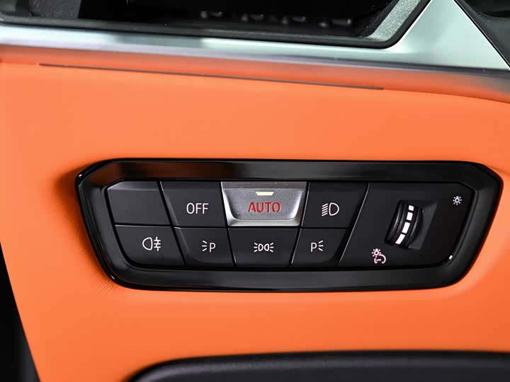 Фото 12 - BMW M4