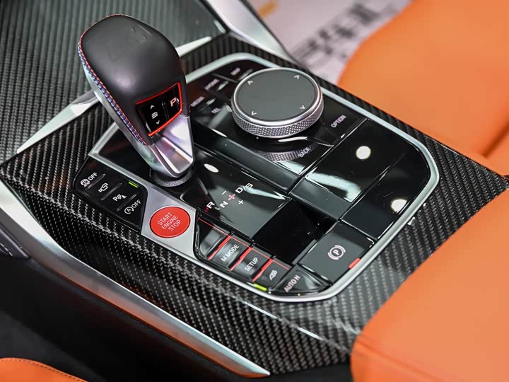 Фото 15 - BMW M4