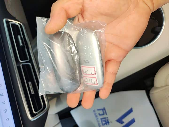 Фото 9 - LiXiang L8