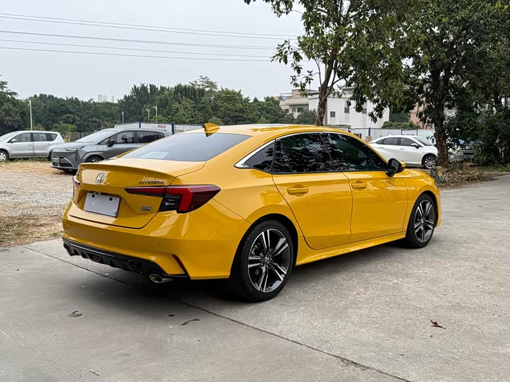 Фото 17 - Honda Integra