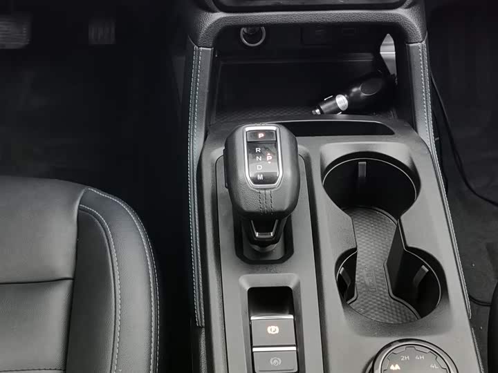 Фото 13 - Ford Ranger