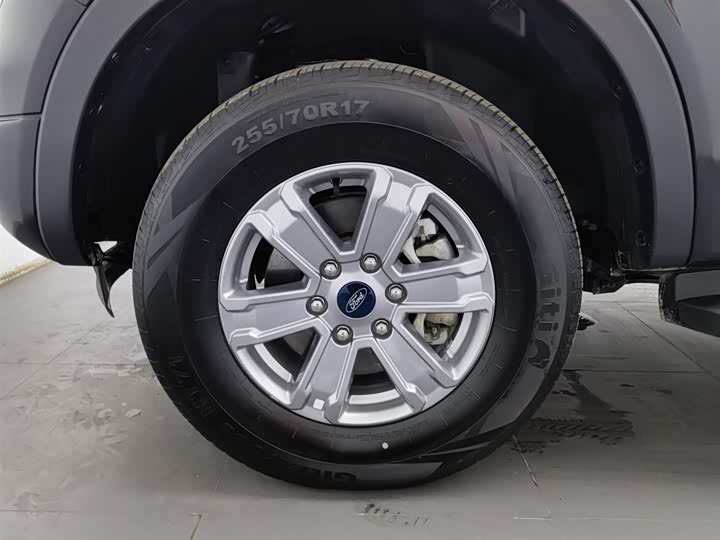 Фото 17 - Ford Ranger