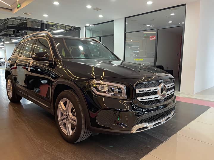 Фото 3 - Mercedes-Benz GLB-Class