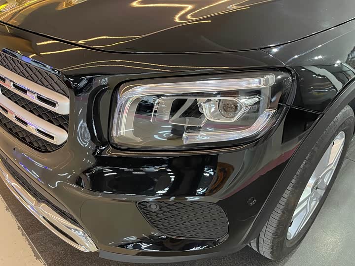 Фото 4 - Mercedes-Benz GLB-Class