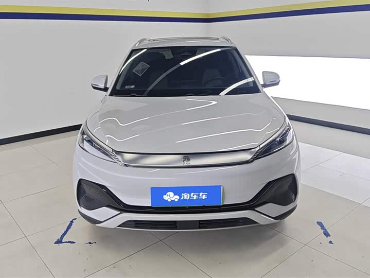 Фото 2 - BYD Yuan Plus