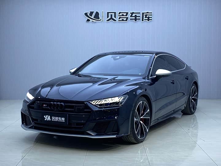 Фото 1 - Audi S7