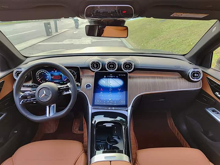 Фото 6 - Mercedes-Benz GLC-Class