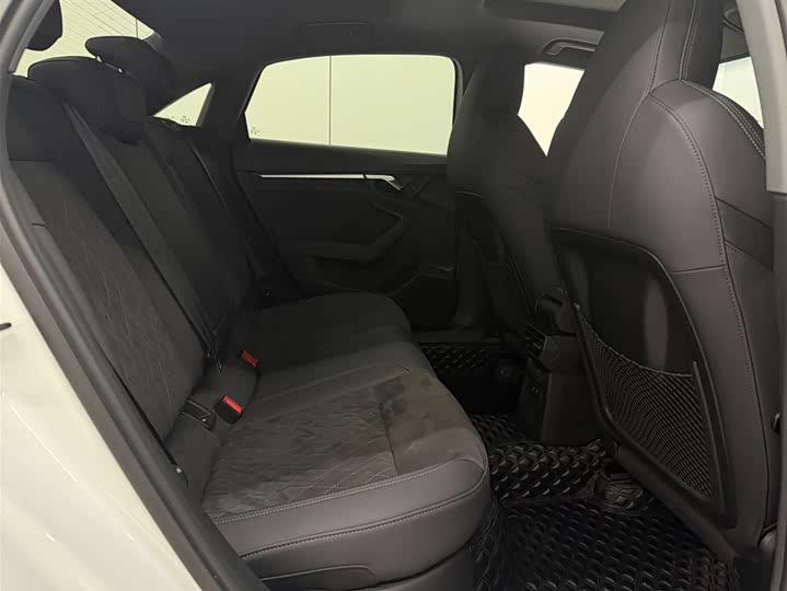 Фото 13 - Audi A3