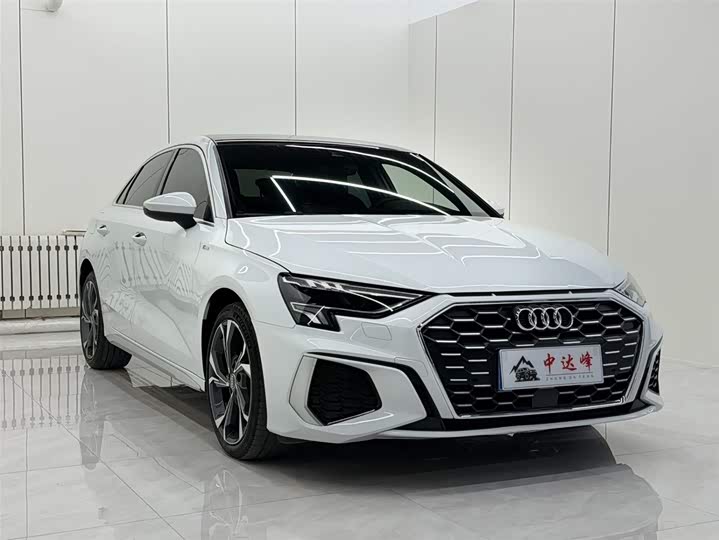 Фото 4 - Audi A3