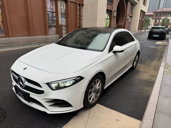 Фото 3 - Mercedes-Benz A-Class