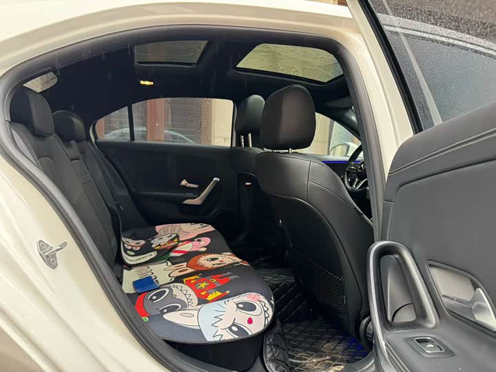 Фото 8 - Mercedes-Benz A-Class