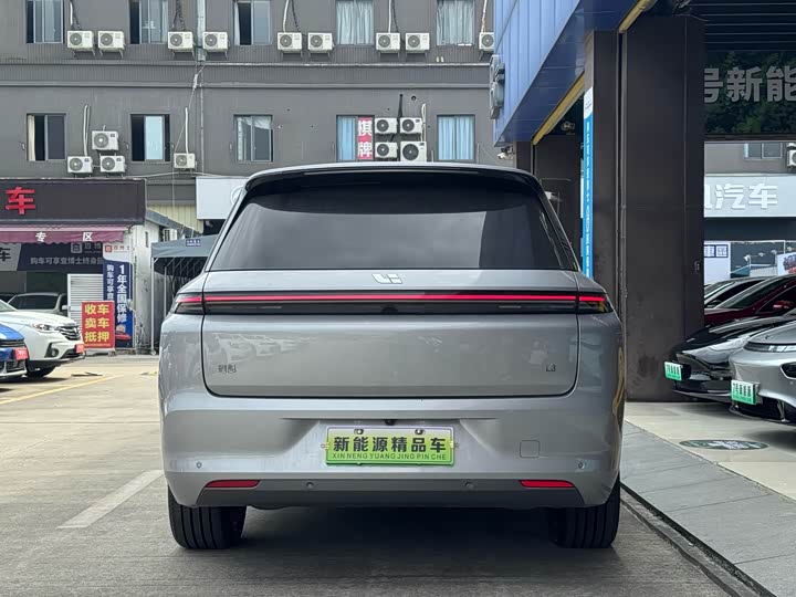 Фото 4 - LiXiang L8