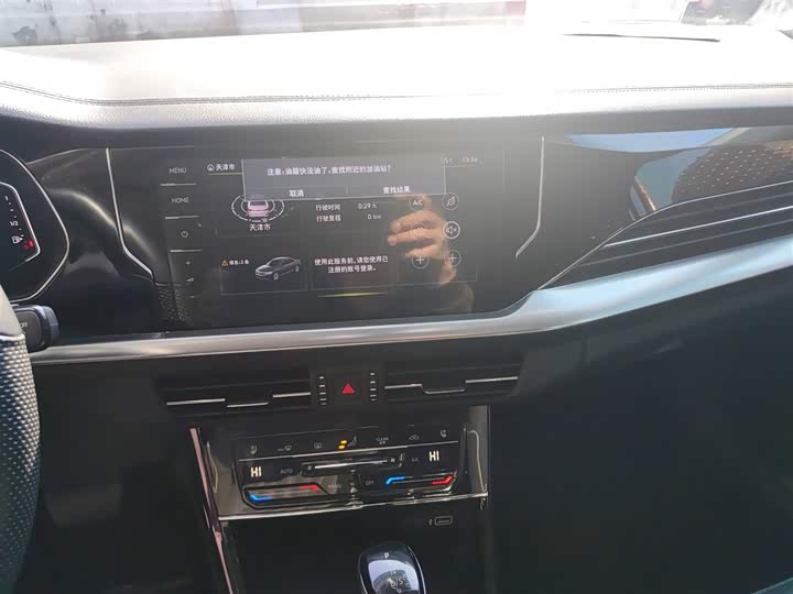 Фото 13 - Volkswagen Passat