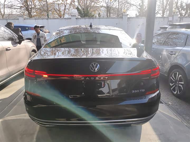 Фото 6 - Volkswagen Passat