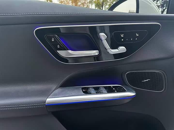 Фото 12 - Mercedes-Benz GLC-Class