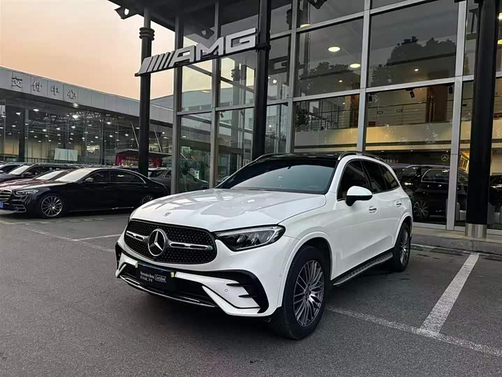 Фото 4 - Mercedes-Benz GLC-Class
