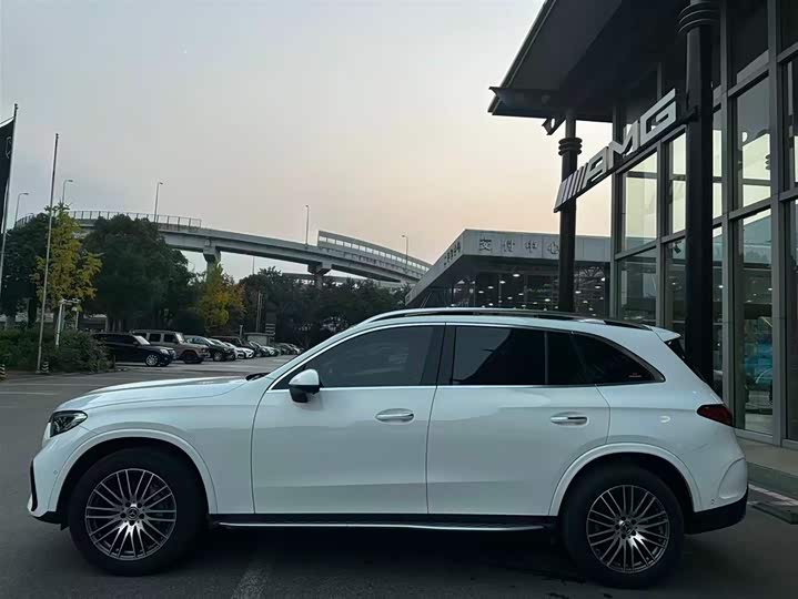 Фото 6 - Mercedes-Benz GLC-Class