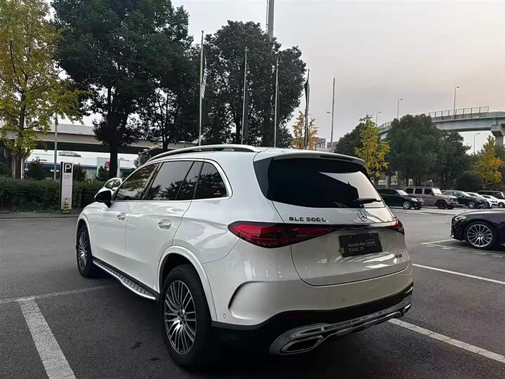 Фото 9 - Mercedes-Benz GLC-Class
