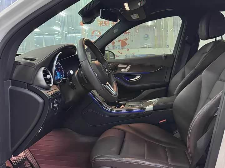 Фото 4 - Mercedes-Benz GLC-Class