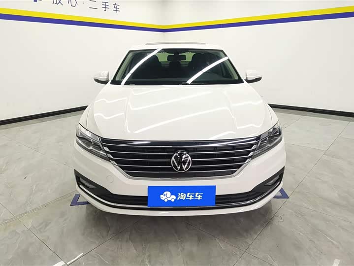 Фото 2 - Volkswagen Lavida