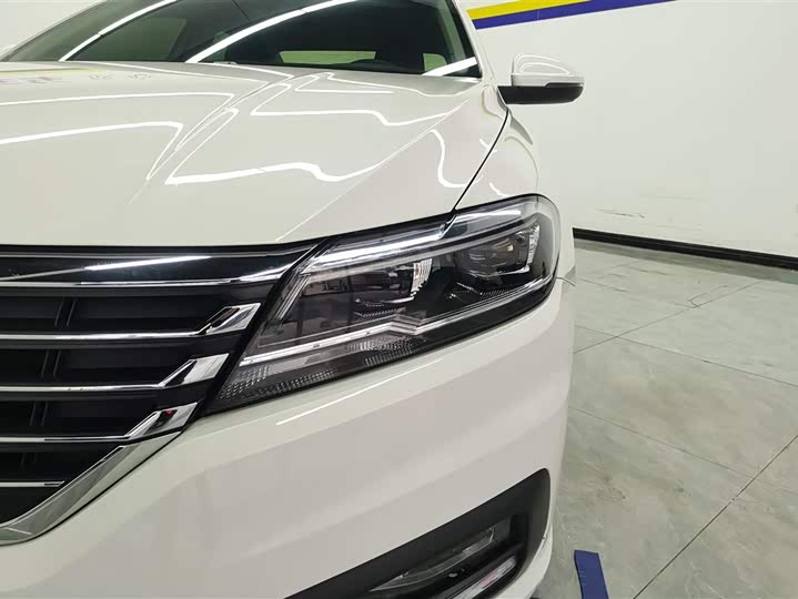 Фото 5 - Volkswagen Lavida