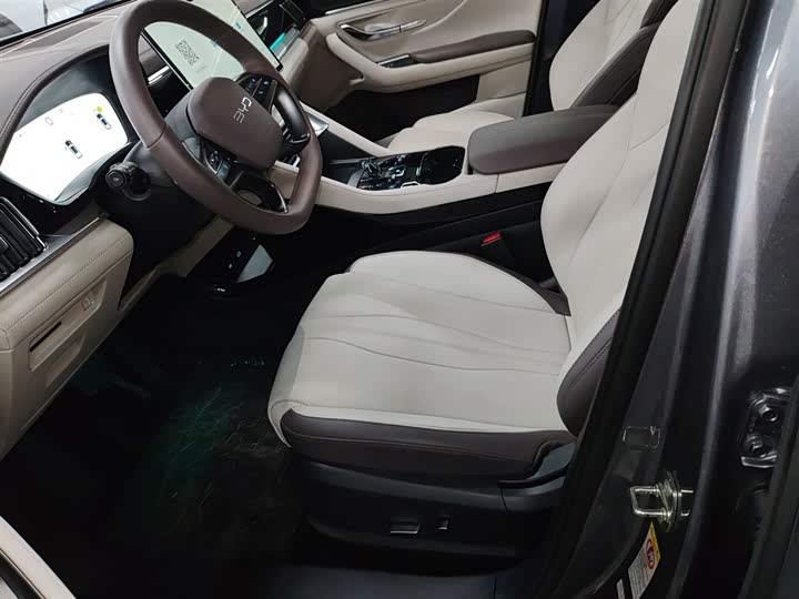 Фото 15 - BYD Song Plus Hybrid/EV