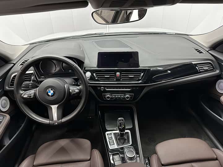 Фото 6 - BMW 1 Series