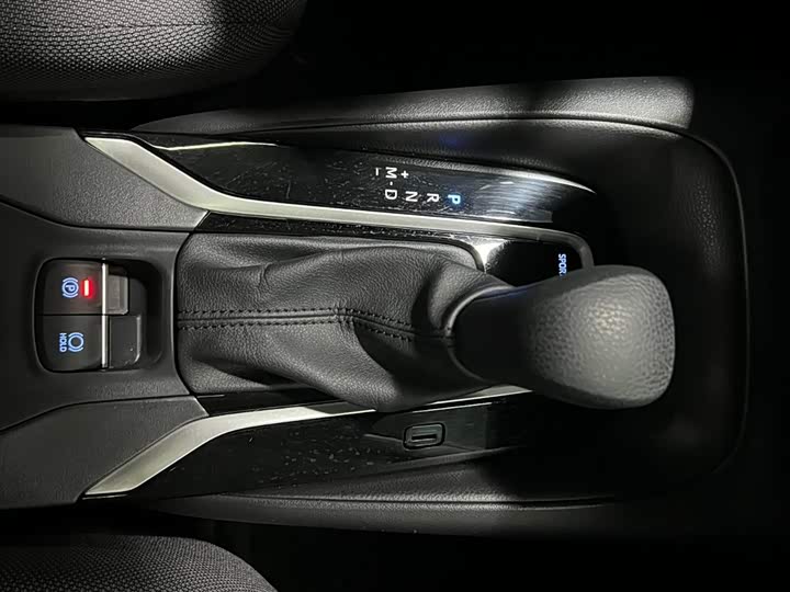 Фото 14 - Toyota Levin