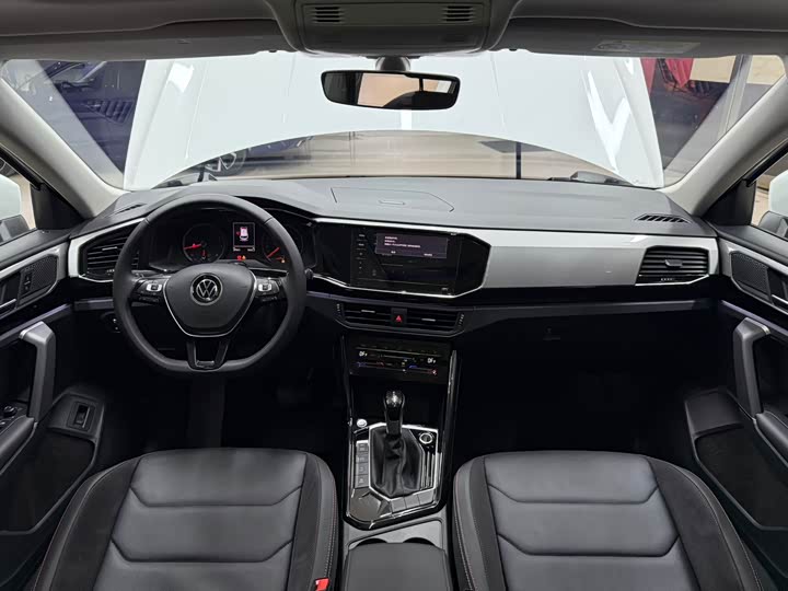 Фото 20 - Volkswagen Tayron