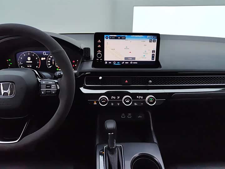 Фото 13 - Honda Civic