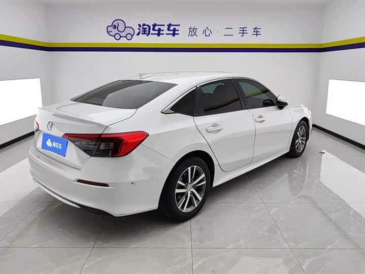 Фото 3 - Honda Civic