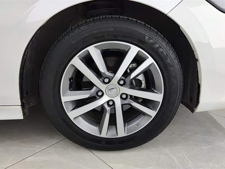 Фото 6 - Honda Civic