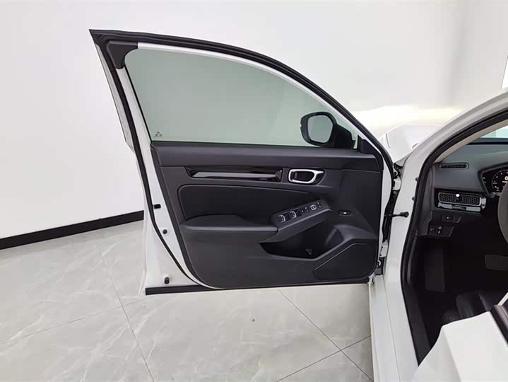 Фото 7 - Honda Civic