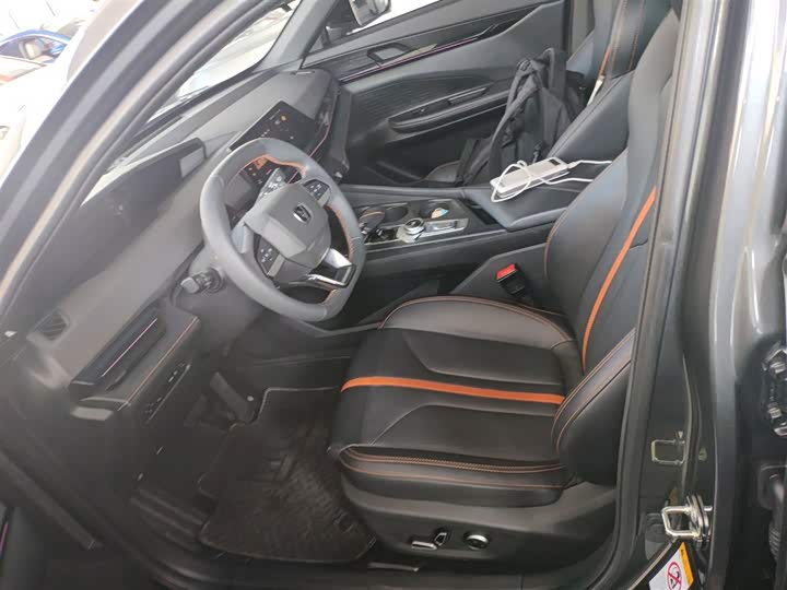 Фото 15 - Changan UNI-V