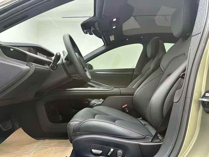 Фото 7 - Xiaomi SU7