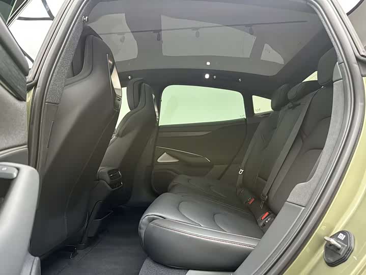 Фото 8 - Xiaomi SU7